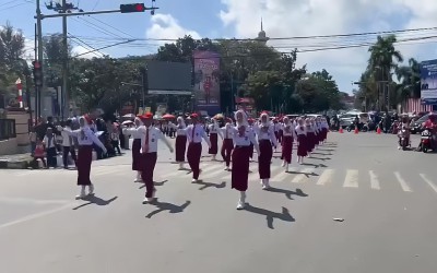 SDN 95 Kendari Raih Juara III Lomba Gerak Jalan dalam Rangka HUT RI